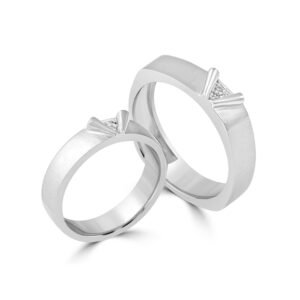 PLATINUM COUPLE BANDS - For Men 6.96 GM & For Women 4.48 GM