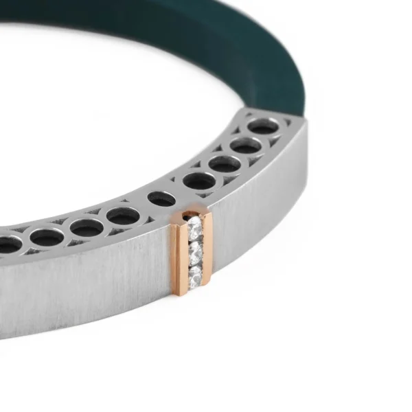 Gold and Platinum with Embedded Diamonds 0.19 CT – 18.73 GM Bracelet - Image 3