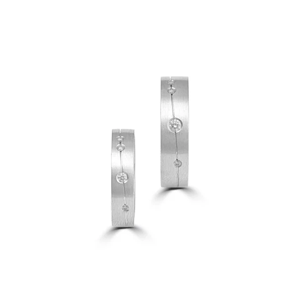 Platinum Diamond Embedded Couple Bands – For Men 10.18 GM & For Women 5.91 GM - Image 2